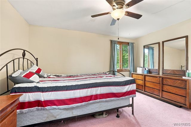 5083 Bradley Lane, Hamburg, NY 14075
