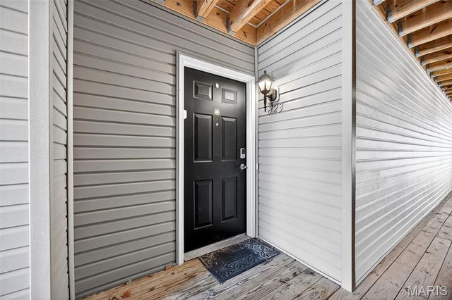 823 Saravalle Drive, St Peters, MO 63376