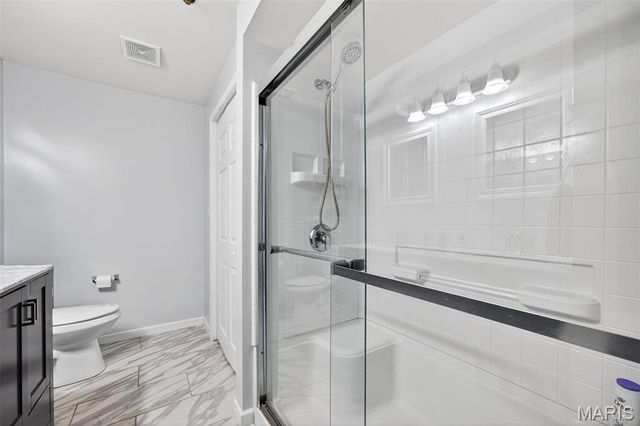 823 Saravalle Drive, St Peters, MO 63376