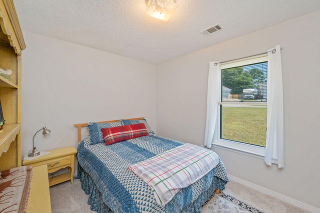 429 Northview Lane, Crestview, FL 32536