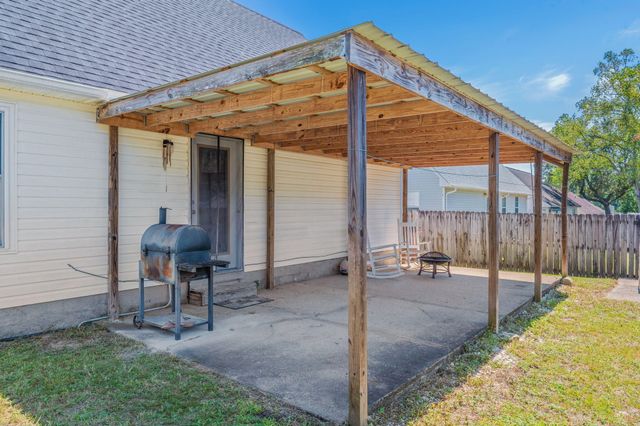 429 Northview Lane, Crestview, FL 32536