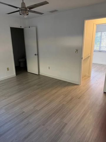 13905 VILLAGE TERRACE DRIVE, Tampa, FL 33624