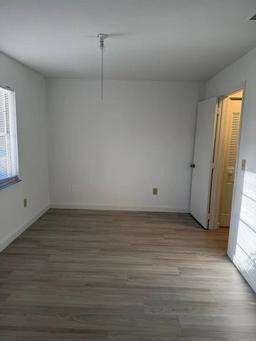 13905 VILLAGE TERRACE DRIVE, Tampa, FL 33624