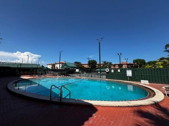 610 Tennis Club Drive 407, Fort Lauderdale, FL 33311