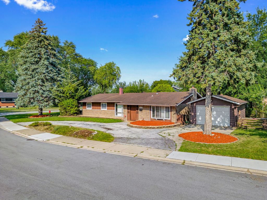 15615 Avalon Avenue, South Holland, IL 60473