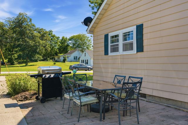 110 W Grove Street, Wheatfield, IN 46392