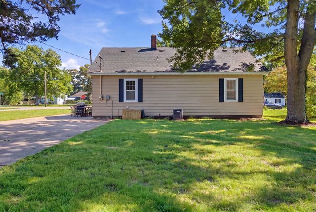 110 W Grove Street, Wheatfield, IN 46392