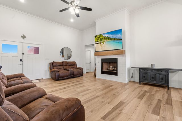 1910 Durham Avenue, Wolfforth, TX 79382