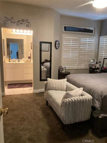 25712 Holiday Circle A, Stevenson Ranch, CA 91381