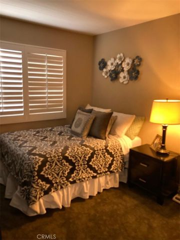 25712 Holiday Circle A, Stevenson Ranch, CA 91381