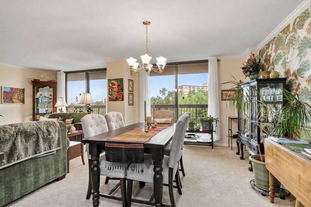 40 Village Rd 910, Middleton, MA 01949