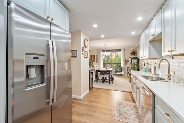 40 Village Rd 910, Middleton, MA 01949