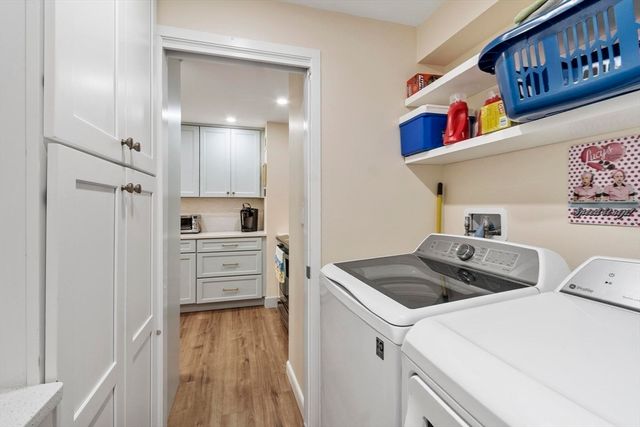 40 Village Rd 910, Middleton, MA 01949