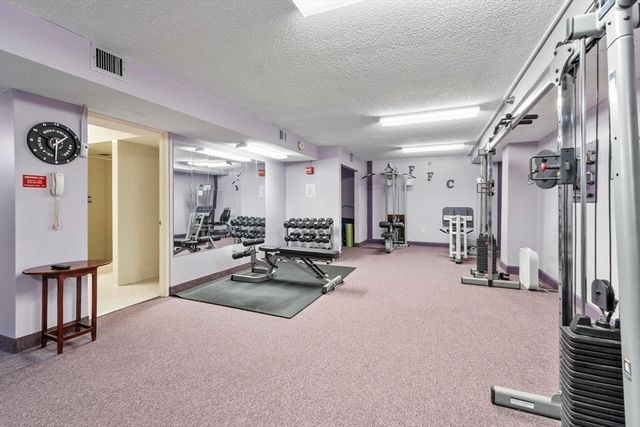 40 Village Rd 910, Middleton, MA 01949