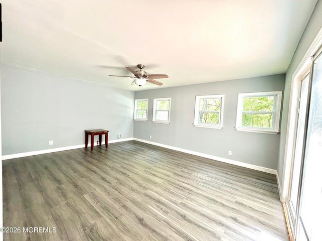 174 Princeton Road, Parlin, NJ 08859