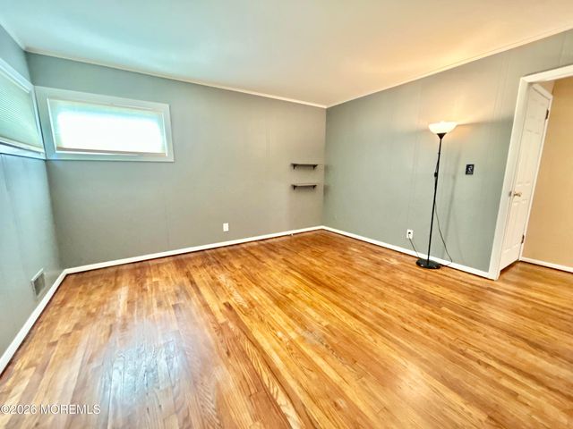 174 Princeton Road, Parlin, NJ 08859
