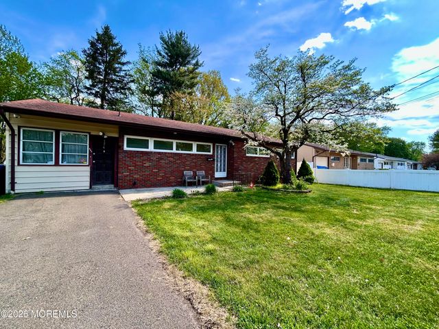 174 Princeton Road, Parlin, NJ 08859