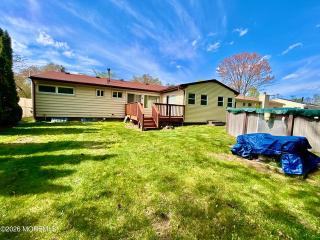 174 Princeton Road, Parlin, NJ 08859