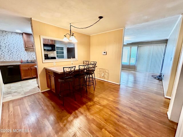 174 Princeton Road, Parlin, NJ 08859