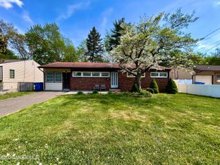 174 Princeton Road, Parlin, NJ 08859