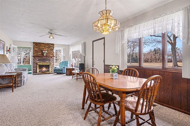 110 S Fruitport Road, Spring Lake, MI 49456