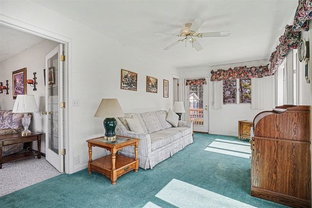 110 S Fruitport Road, Spring Lake, MI 49456