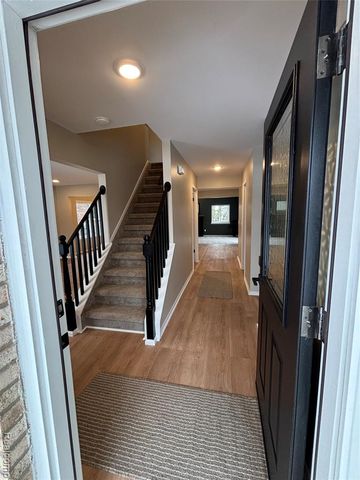 8821 Knolson Avenue, Livonia, MI 48150