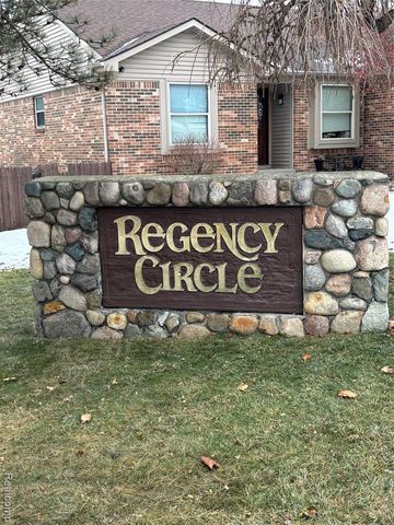 8821 Knolson Avenue, Livonia, MI 48150