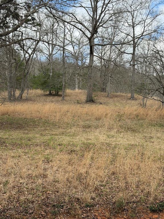 2-5 Country Lane, Murphy, NC 28906