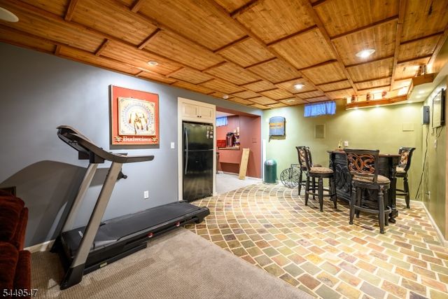 98 Remsen Ave, Woodbridge Twp., NJ 07001