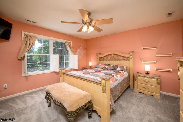 98 Remsen Ave, Woodbridge Twp., NJ 07001