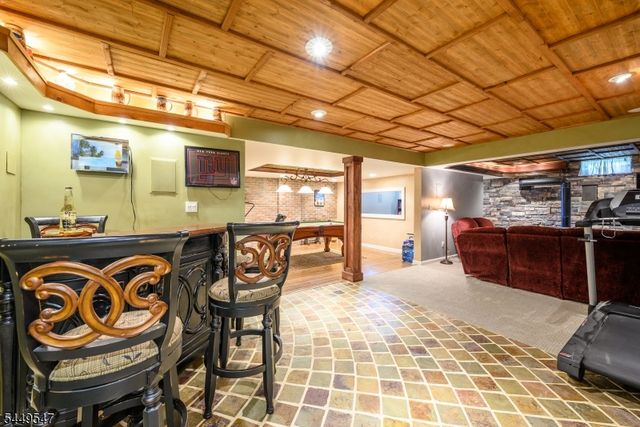 98 Remsen Ave, Woodbridge Twp., NJ 07001