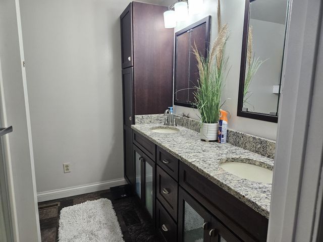 79 Lansing Street, La Porte, IN 46350