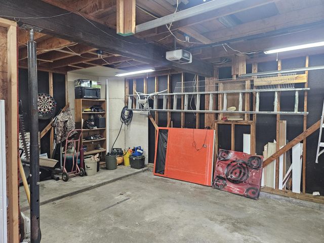 79 Lansing Street, La Porte, IN 46350