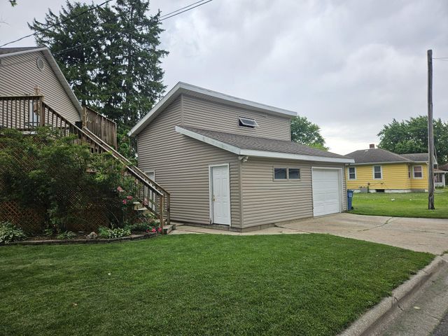 79 Lansing Street, La Porte, IN 46350