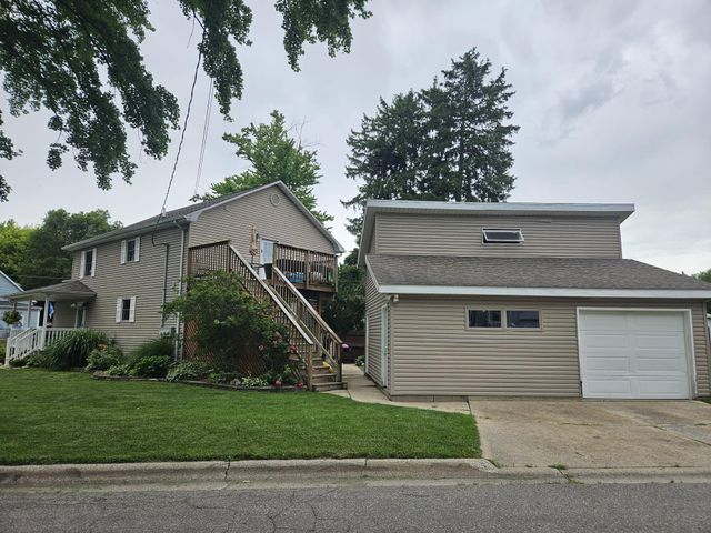 79 Lansing Street, La Porte, IN 46350