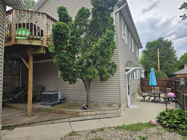 79 Lansing Street, La Porte, IN 46350