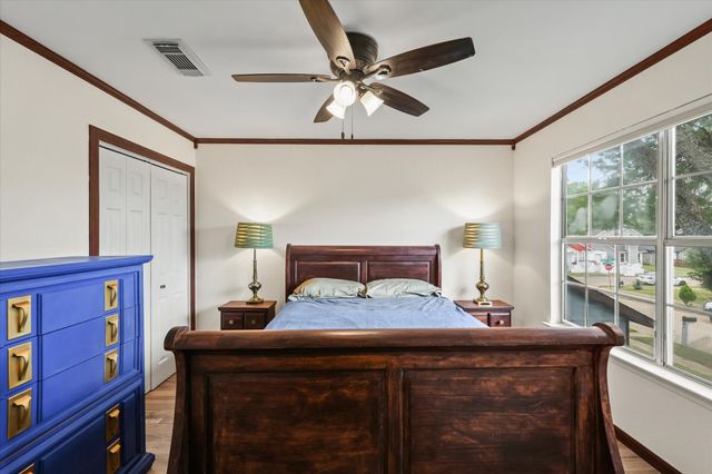 2210 Nantucket Village Circle, Dallas, TX 75227