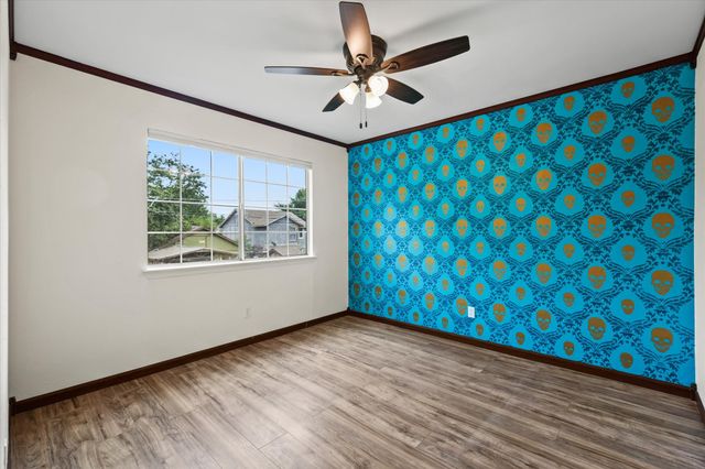 2210 Nantucket Village Circle, Dallas, TX 75227