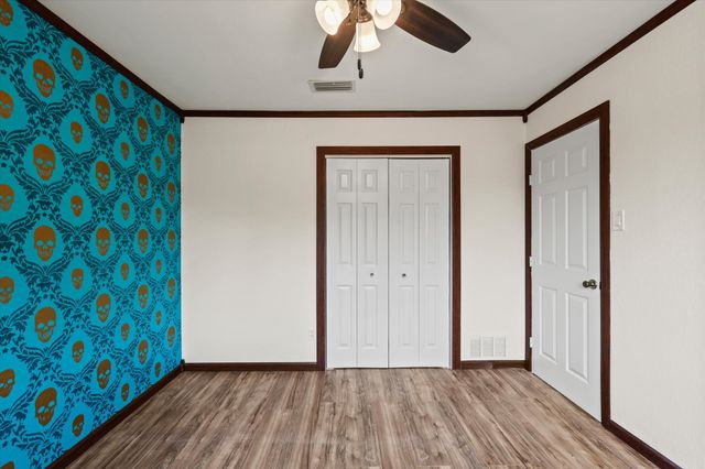 2210 Nantucket Village Circle, Dallas, TX 75227