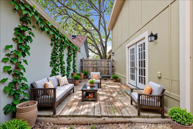 2210 Nantucket Village Circle, Dallas, TX 75227