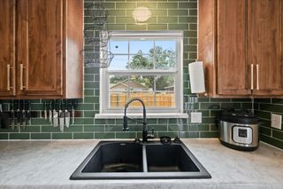 2210 Nantucket Village Circle, Dallas, TX 75227