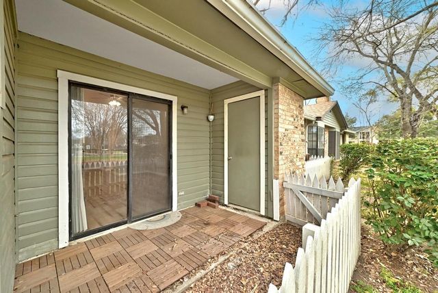 1601 Faro DR 1003, Austin, TX 78741