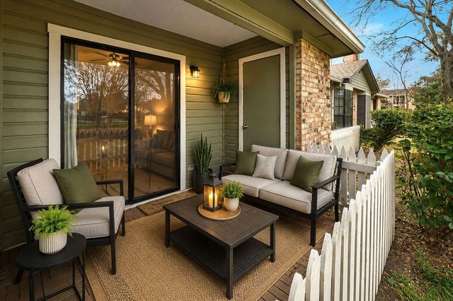 1601 Faro DR 1003, Austin, TX 78741