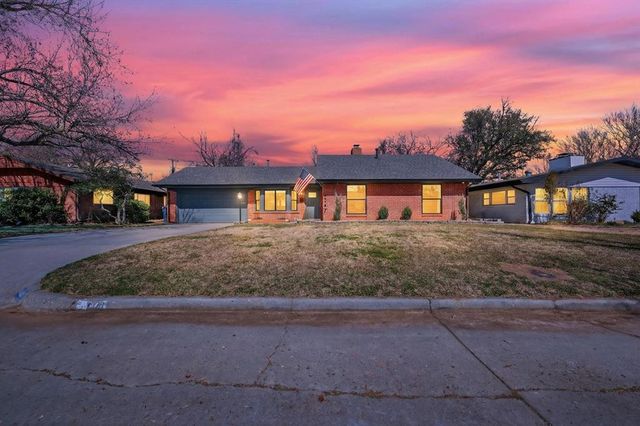 2247 NW 55th Street, Oklahoma City, OK 73112