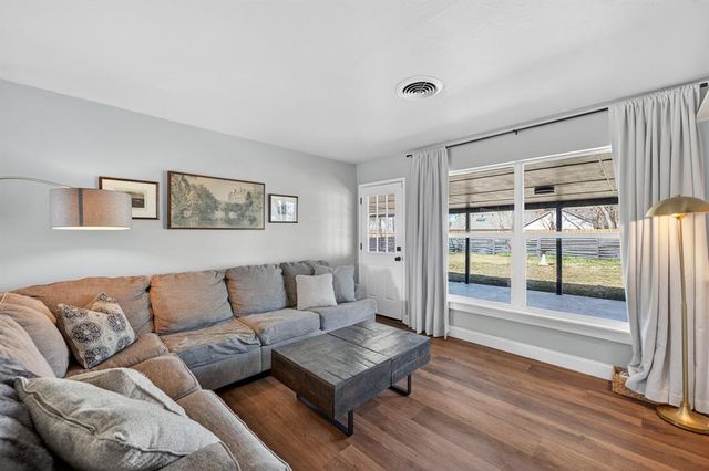 2247 NW 55th Street, Oklahoma City, OK 73112