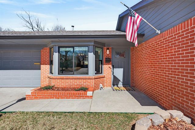 2247 NW 55th Street, Oklahoma City, OK 73112