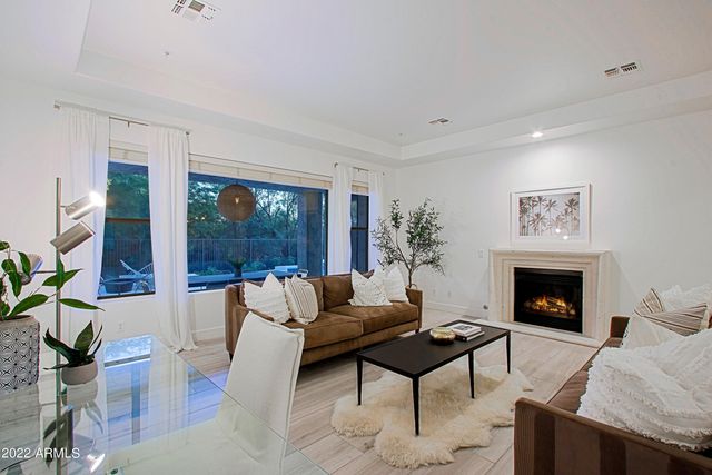 11239 E SOUTHWIND Lane, Scottsdale, AZ 85262