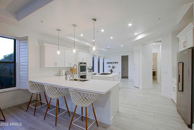 11239 E SOUTHWIND Lane, Scottsdale, AZ 85262