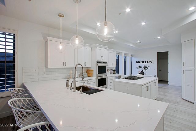 11239 E SOUTHWIND Lane, Scottsdale, AZ 85262